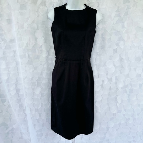 Dolce & Gabbana LBD Sleeveless minimalist dress size 42 Medium - Picture 1 of 16